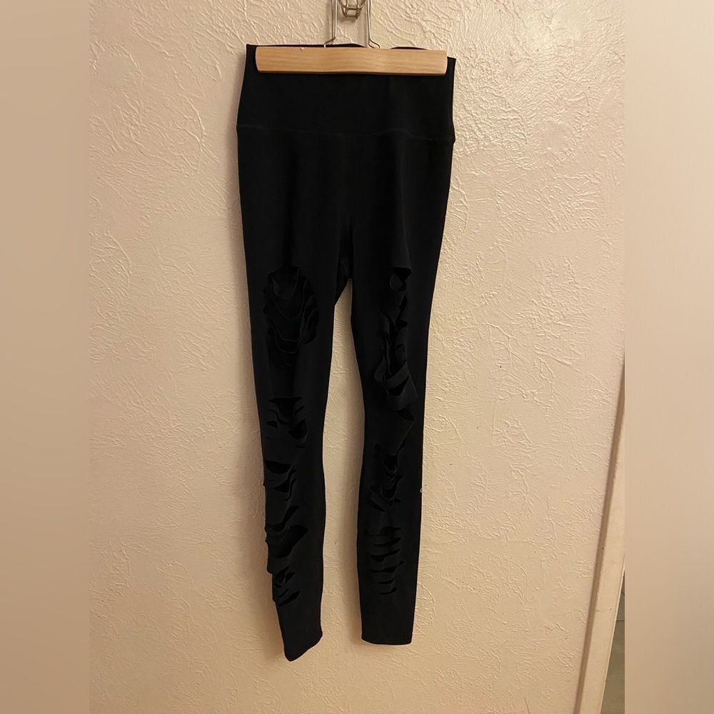 ALO Yoga Black Leggings